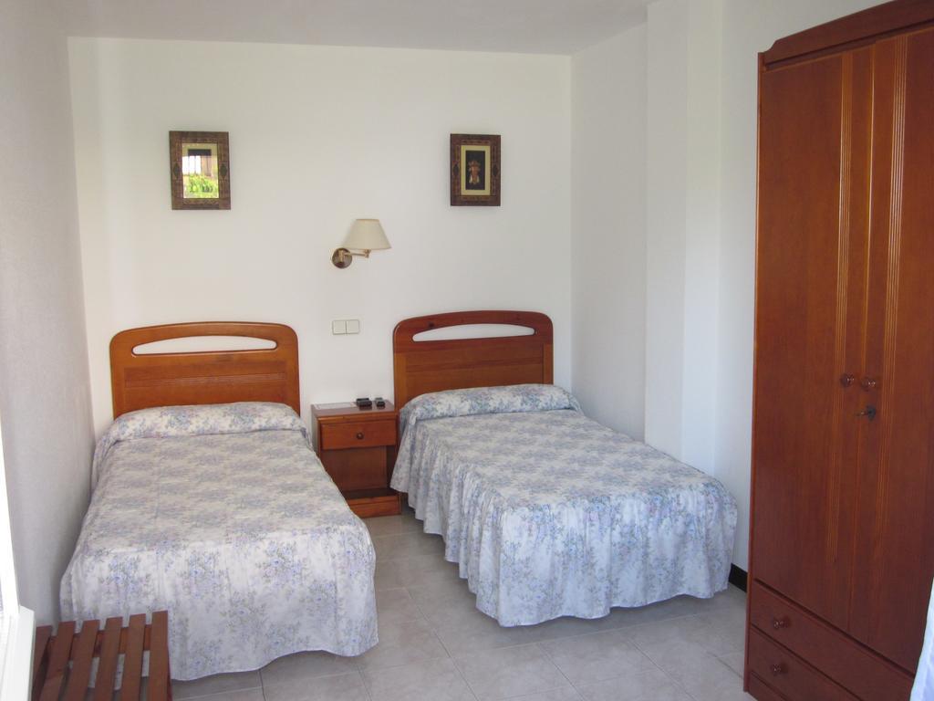 Habitaciones Lopez Azcona Noja Cameră foto