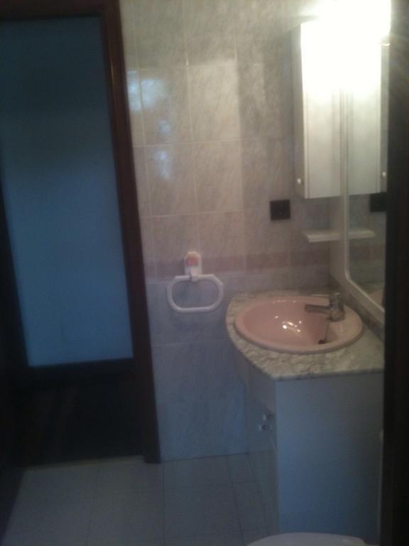 Habitaciones Lopez Azcona Noja Exterior foto
